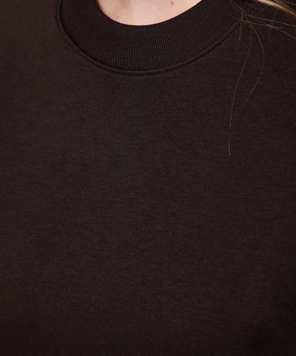 camiseta classic feminina de algodão peruano mindset marrom