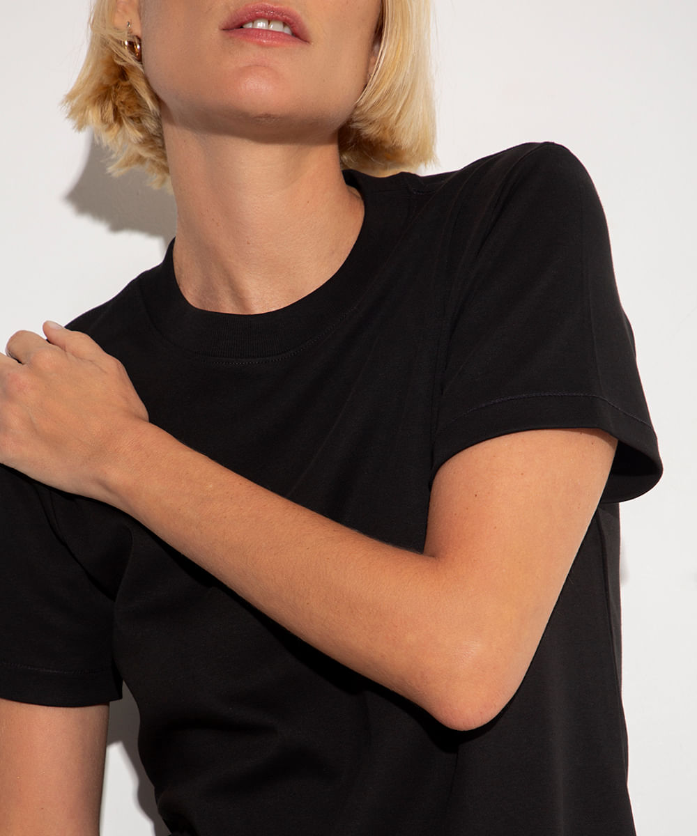 camiseta classic feminina de algodão peruano mindset preta