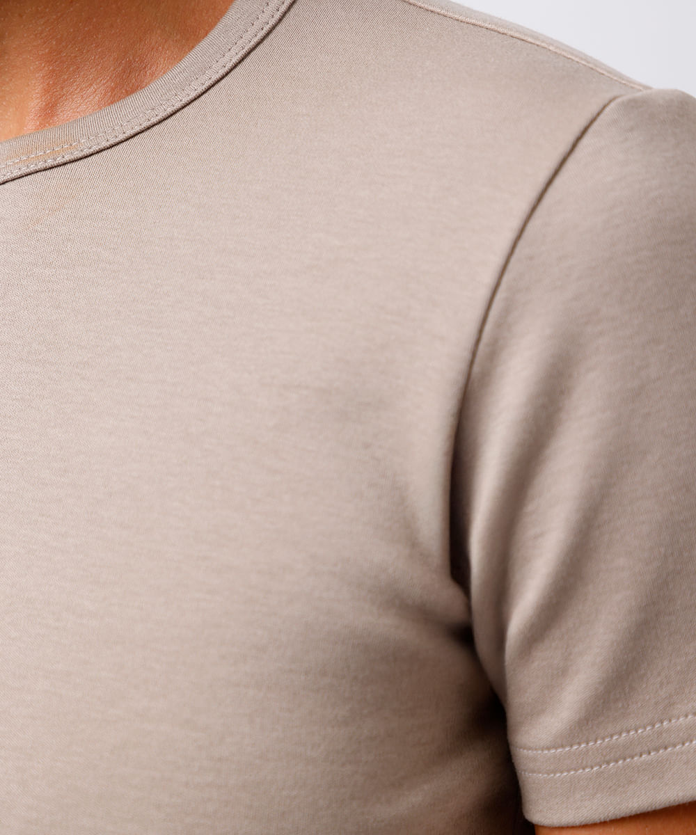 camiseta baby tee feminina de algodão peruano mindset bege