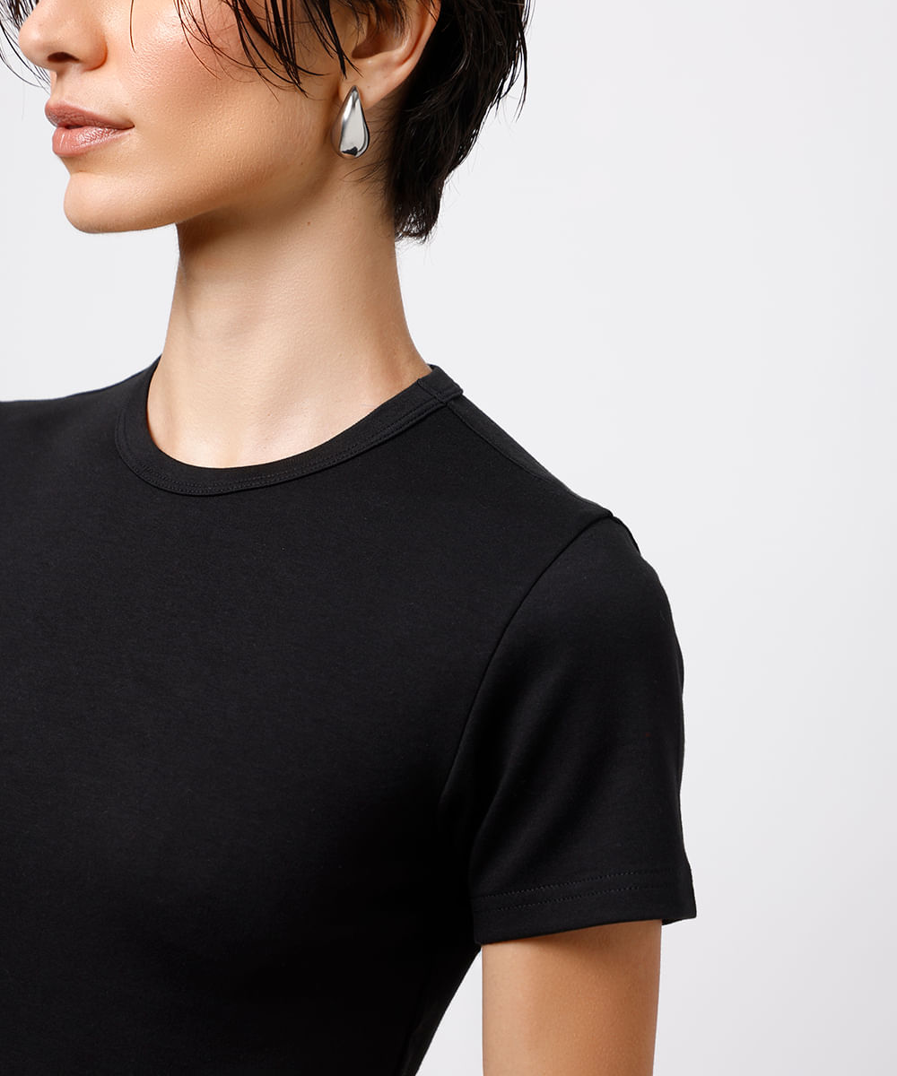 camiseta baby tee feminina de algodão peruano mindset preta