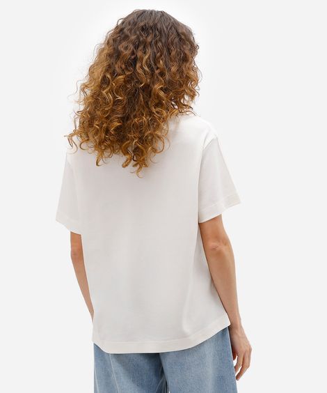 camiseta feminina de algodão peruano básica decote v off white