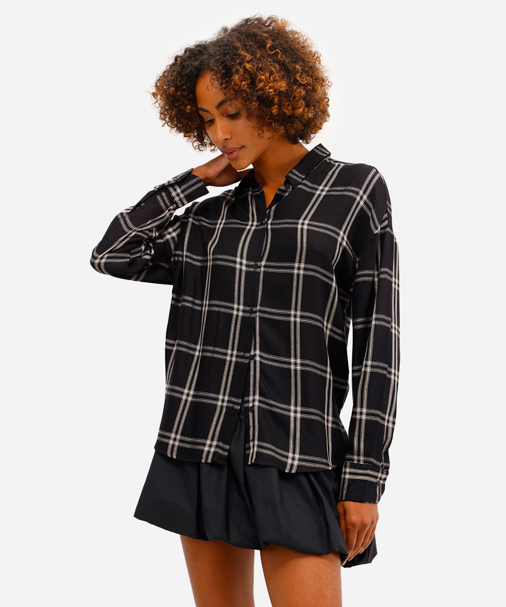 camisa feminina de viscose xadrez preta