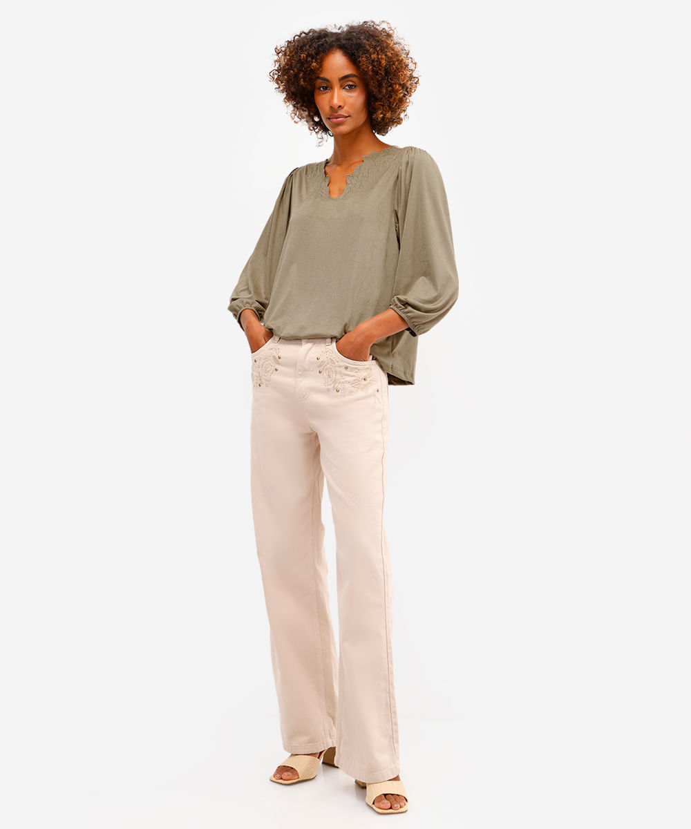 blusa feminina de suede decote v bordado floral verde