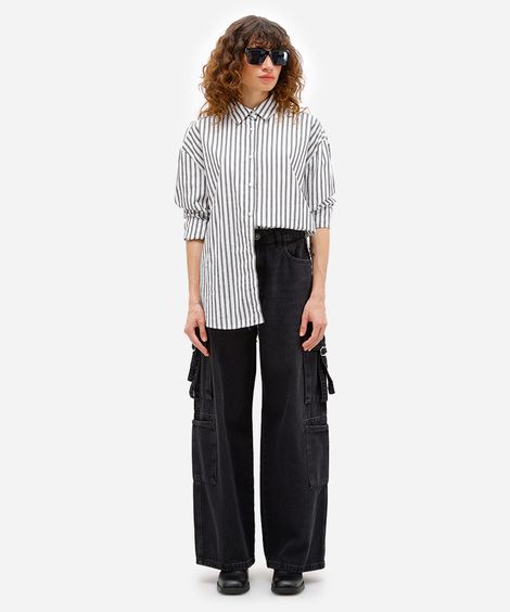 calça skater feminina jeans com bolsos cargo preta