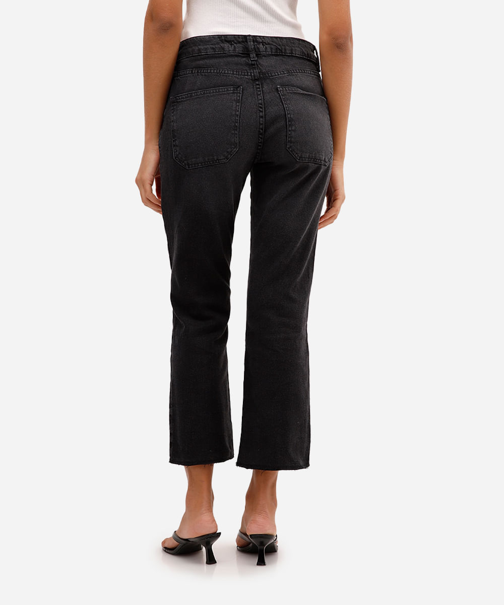 calça reta feminina jeans cropped  preta
