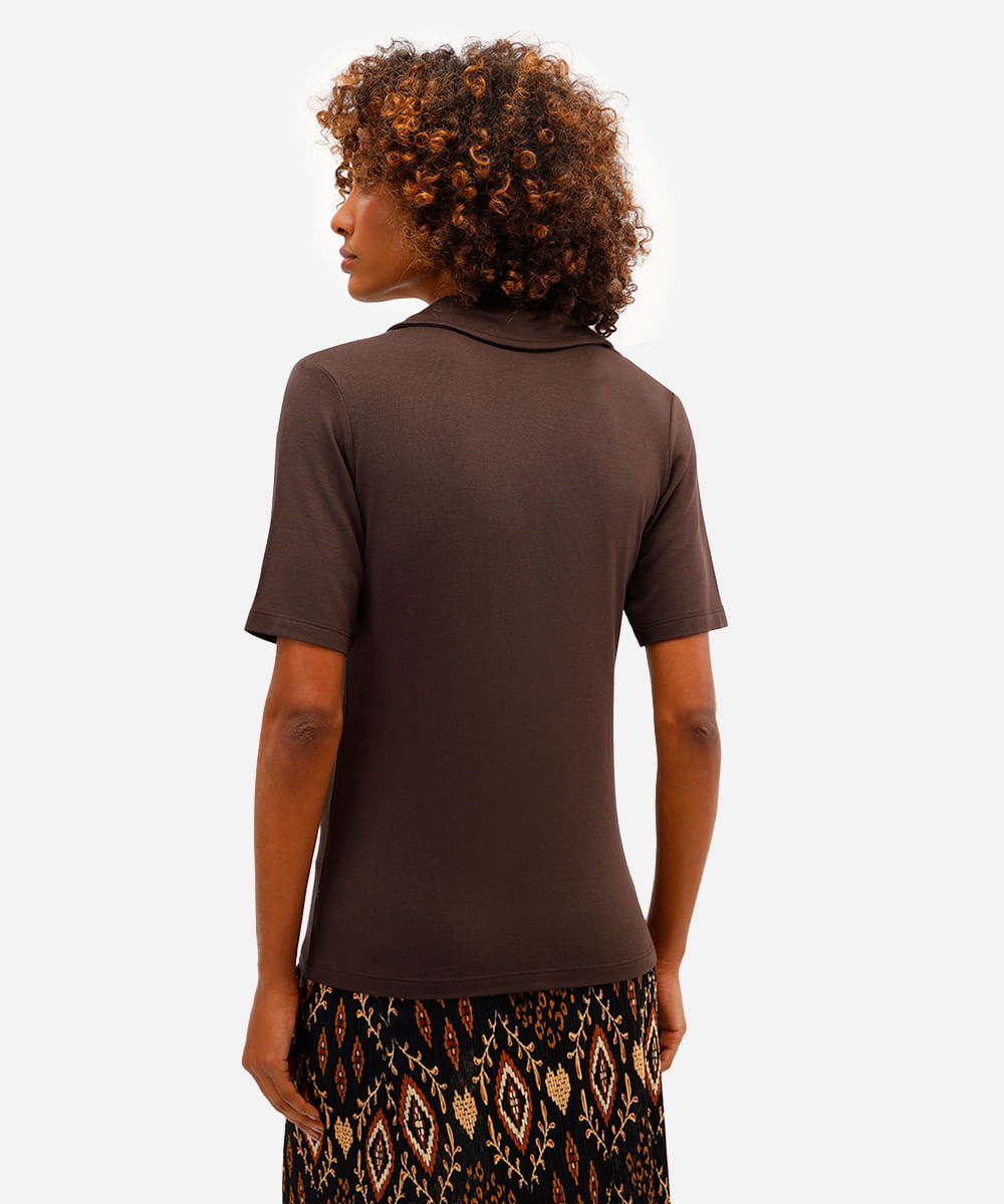 polo feminina de viscose decote v marrom