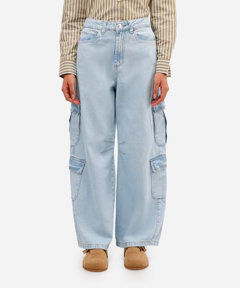 calça skater feminina jeans com bolsos cargo azul