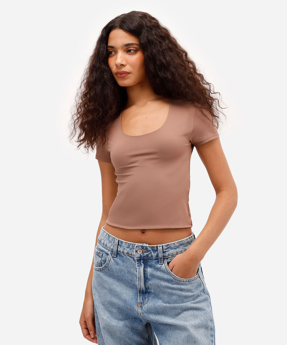 blusa baby look feminina de poliamida básica marrom