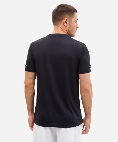 camiseta masculina esportiva preta