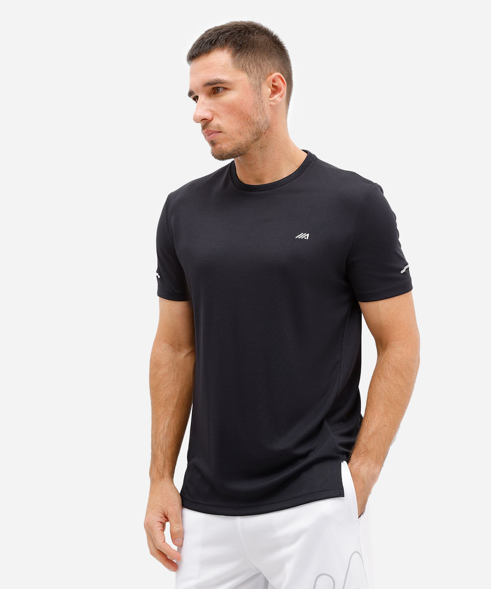 camiseta masculina esportiva preta