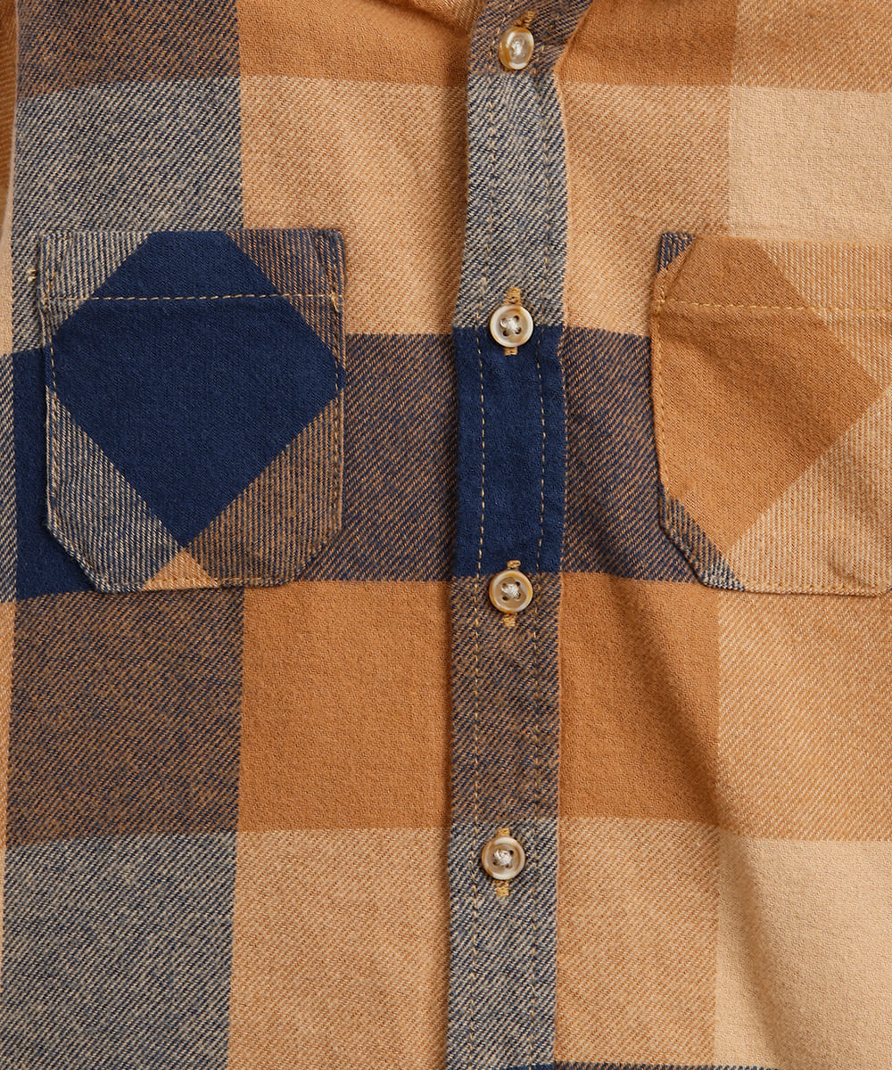 camisa de algodão infantil com capuz xadrez marrom