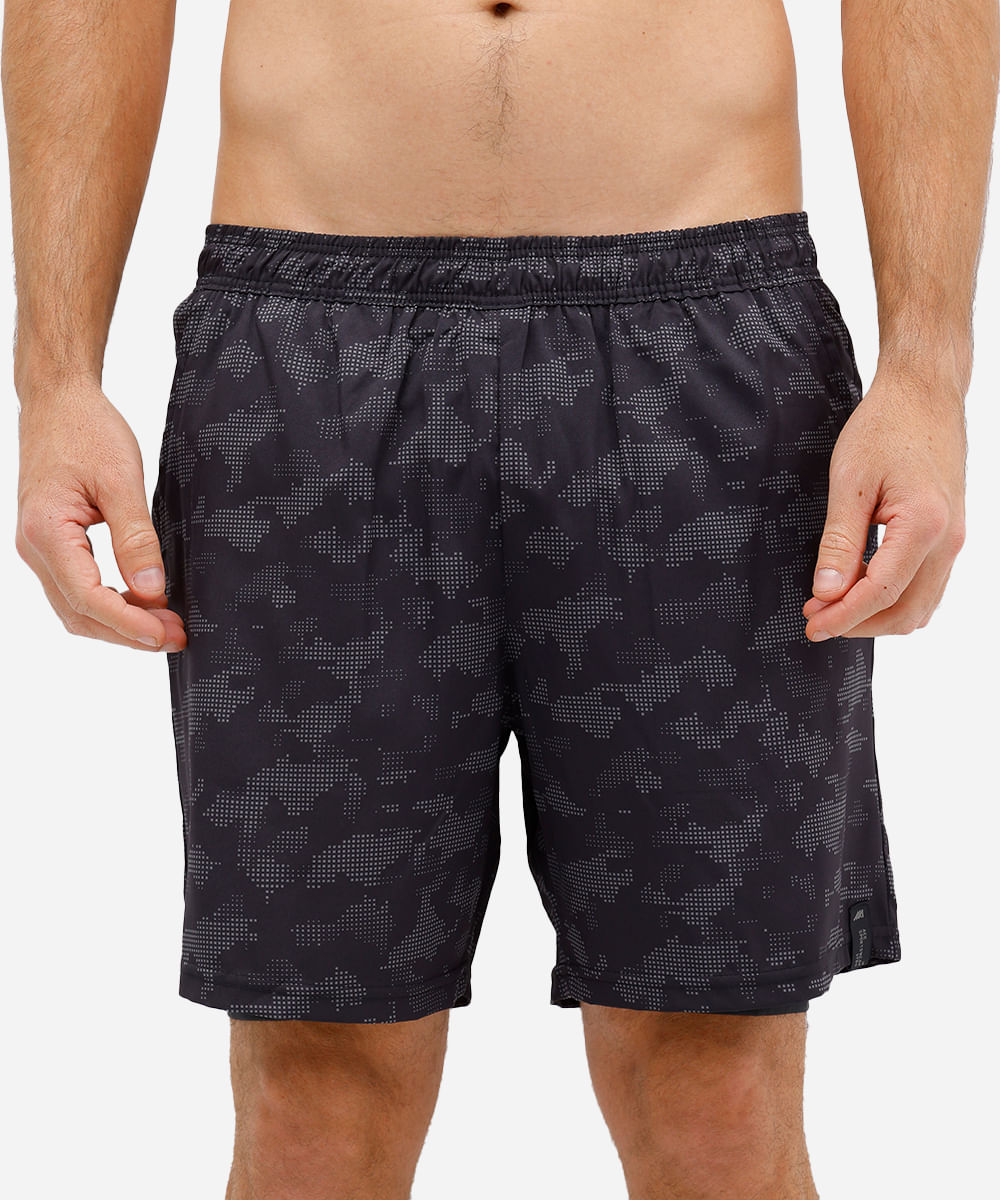 short masculino esportivo com compressão camuflado preto