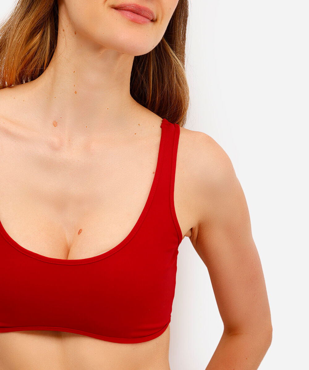 top feminino esportivo vermelho