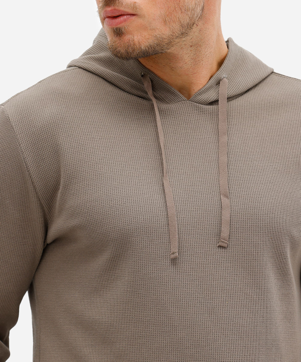 camiseta básica masculina com capuz texturizada verde