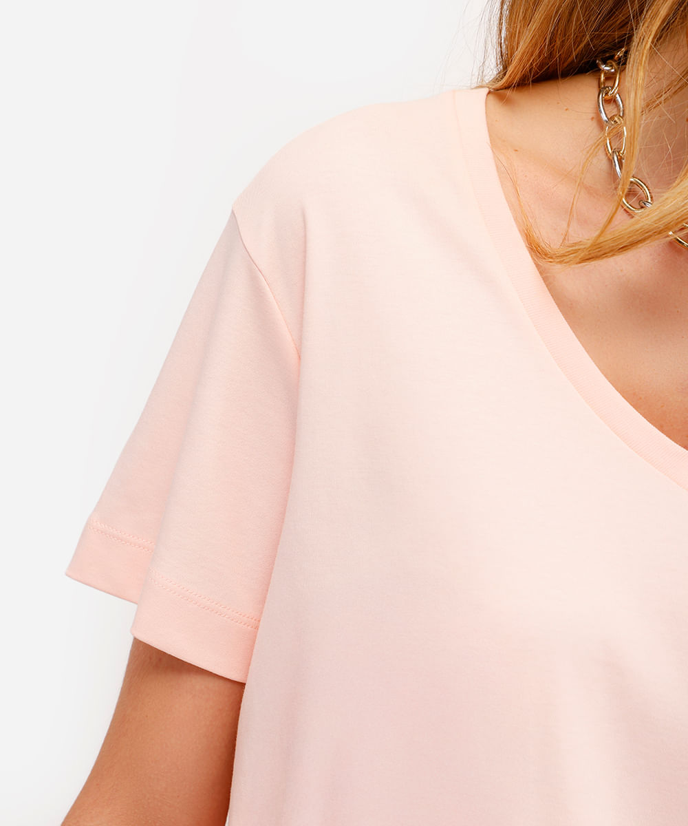 camiseta feminina de algodão peruano básica decote v rosa