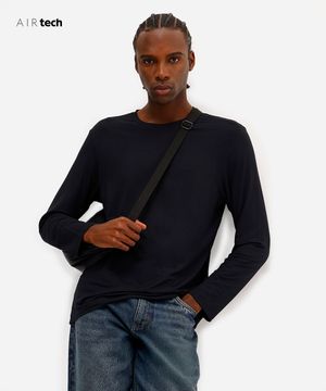 camiseta comfort masculina manga longa AIRtech preta