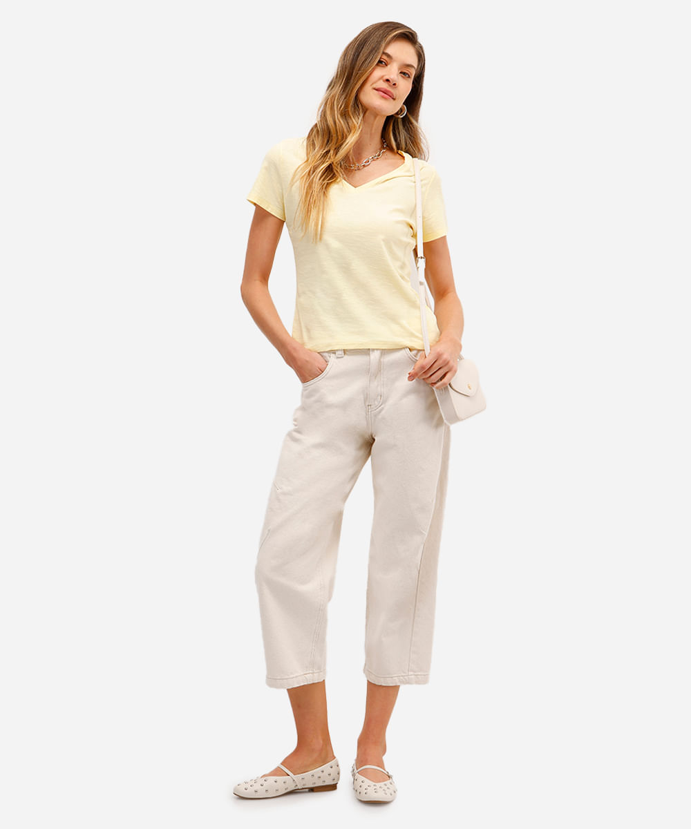 blusa básica feminina manga curta decote v amarela