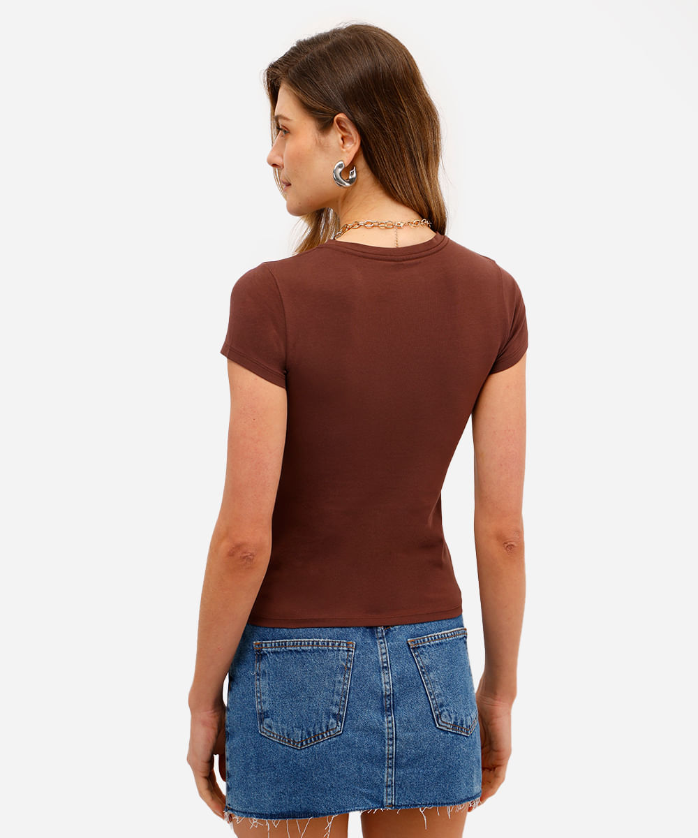 camiseta básica feminina de algodão peruano manga curta marrom