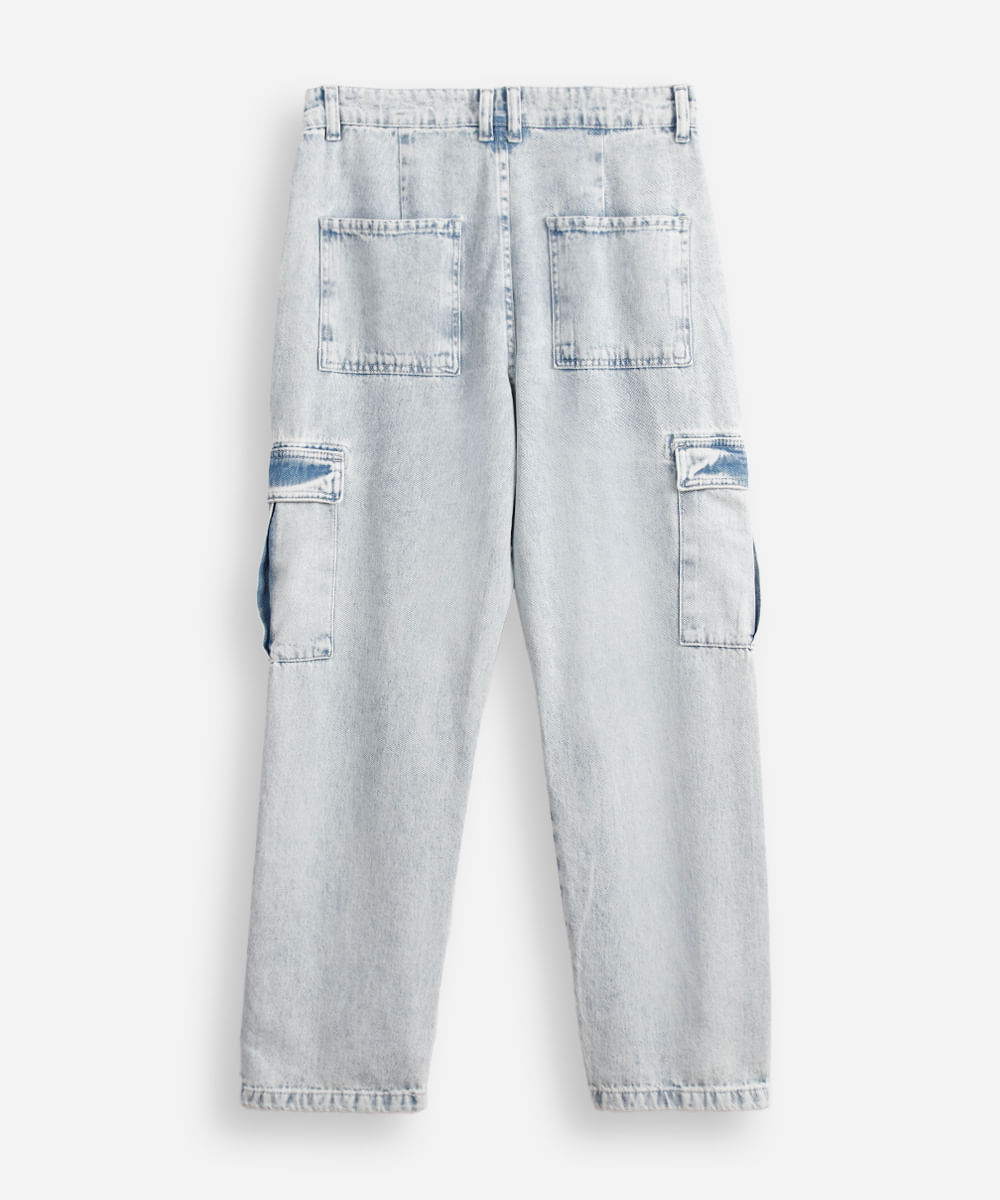 calça jeans wide leg cargo - jeans claro