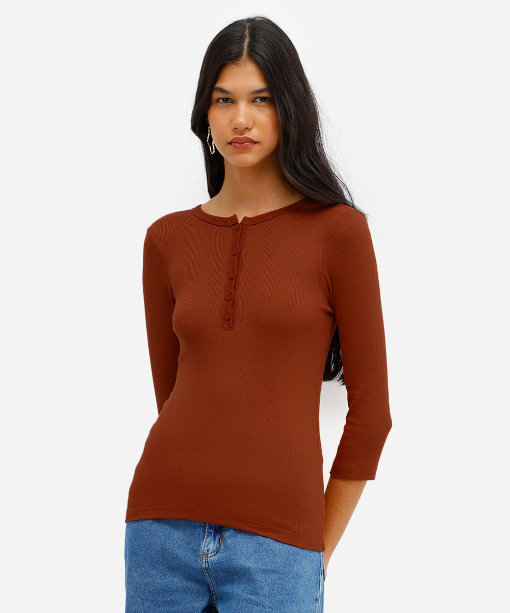 blusa feminina de viscose manga longa canelada marrom