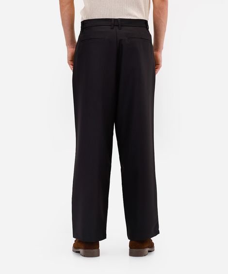 calça masculina de alfaiataria com pregas preta