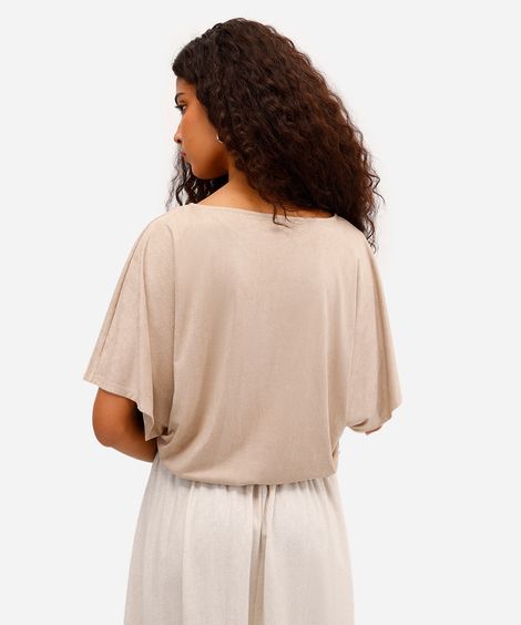 blusa feminina de suede decote v com aviamento bege