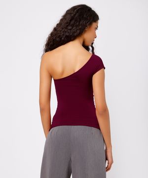blusa ombro único feminina com franzido mindset vinho
