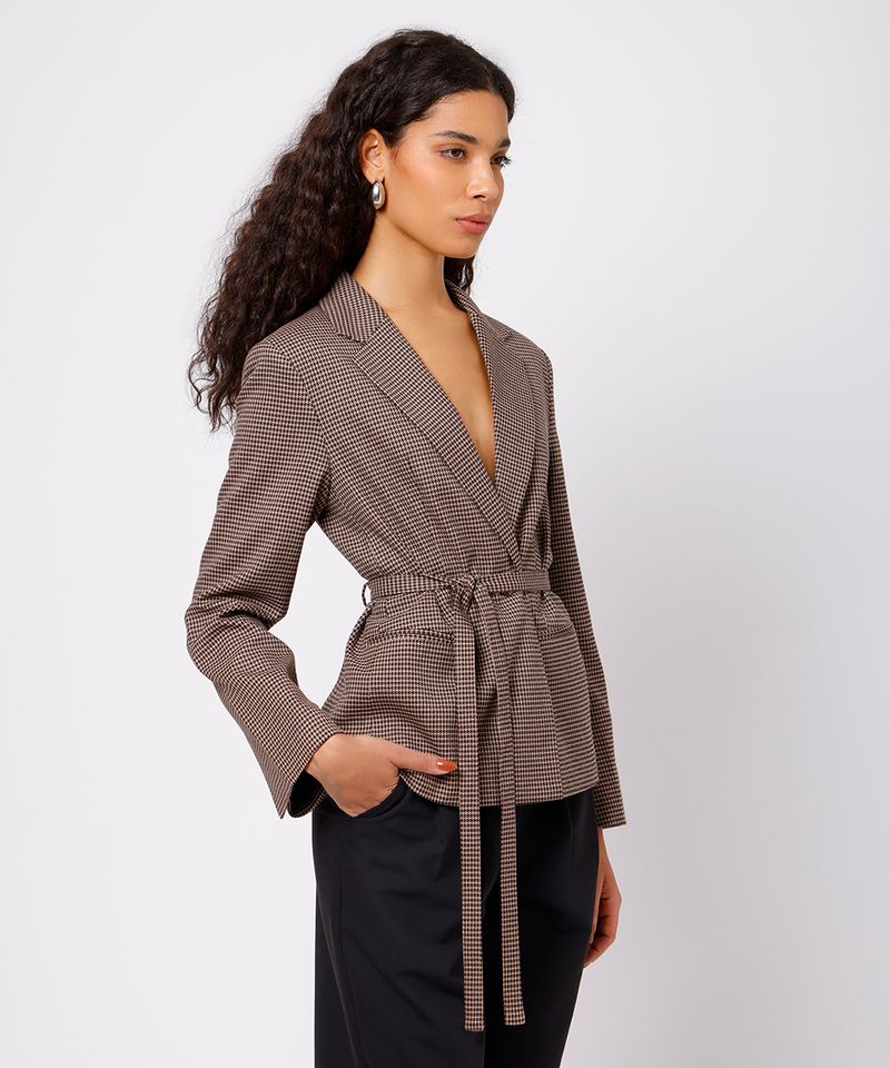 blazer feminino de alfaiataria pied de poule com amarração mindset bege