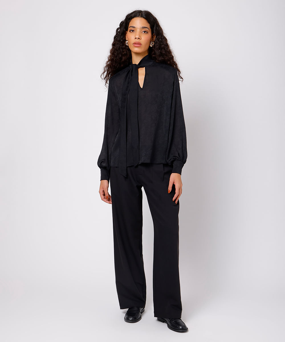 blusa feminina floral texturizada gola laço mindset preta