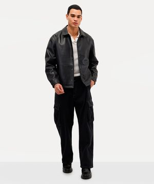 calça jeans wide leg cargo preta