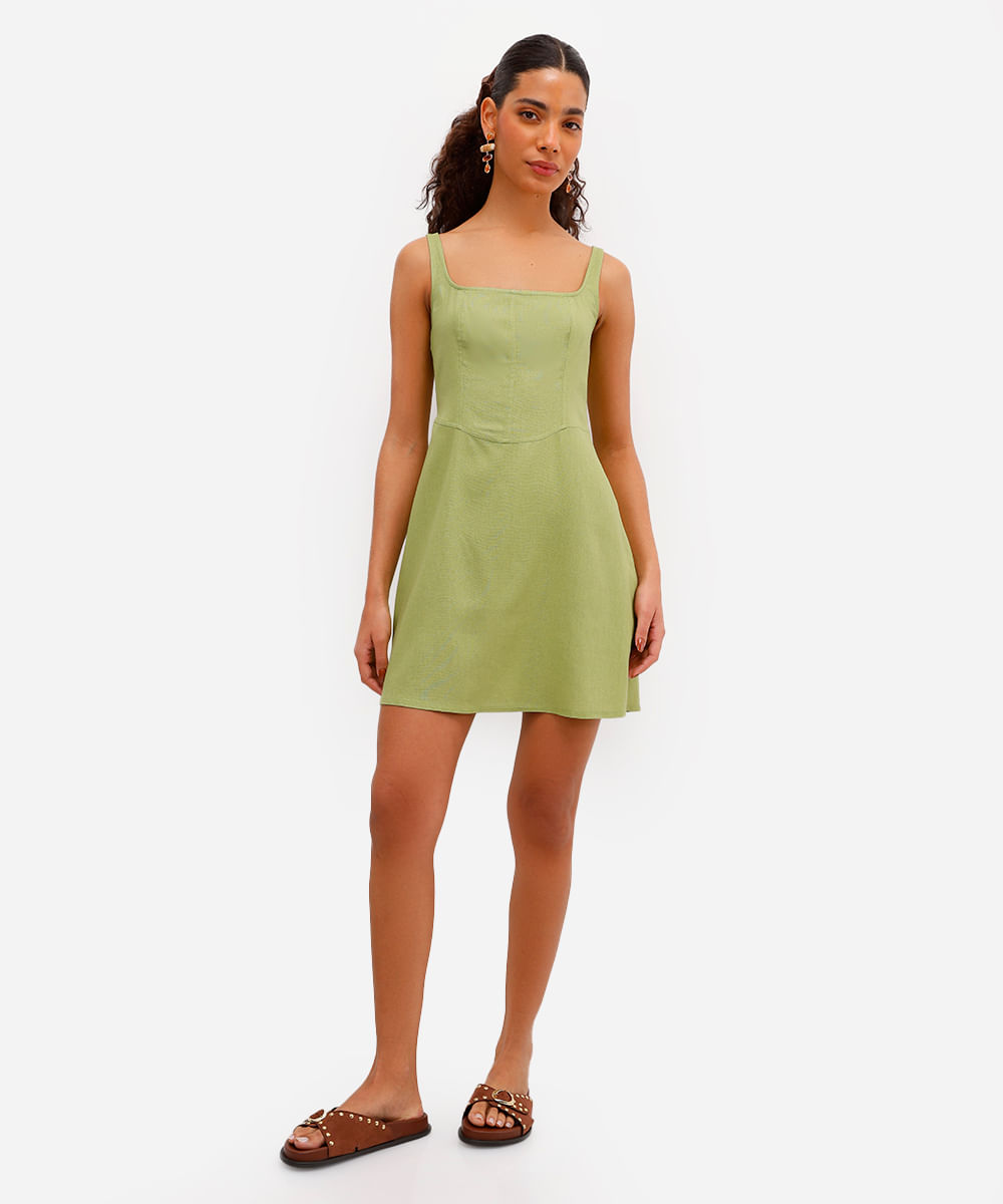 vestido curto feminino com linho decote quadrado verde