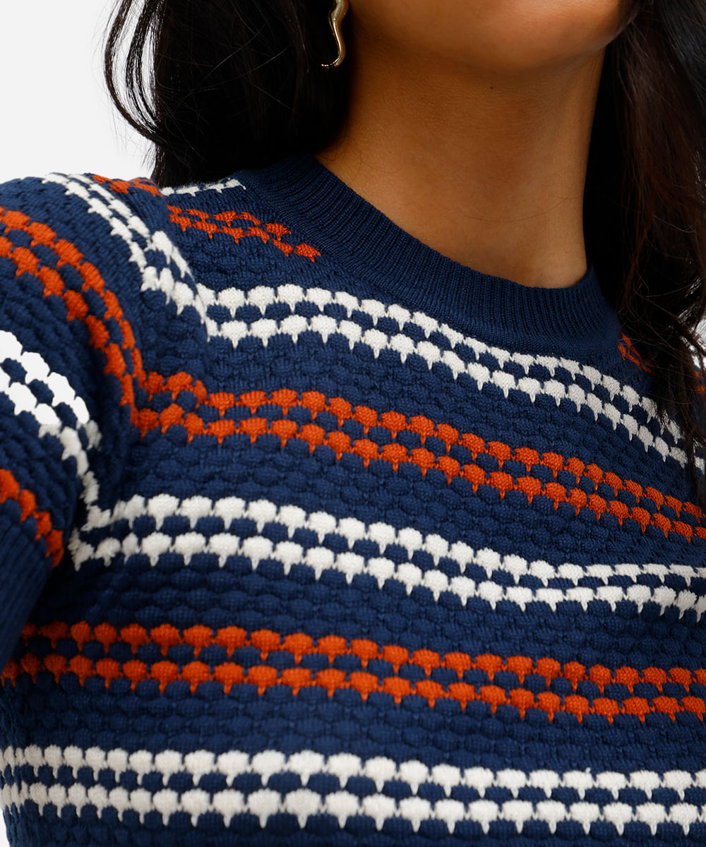 blusa feminina de tricot manga curta texturizada listrada azul