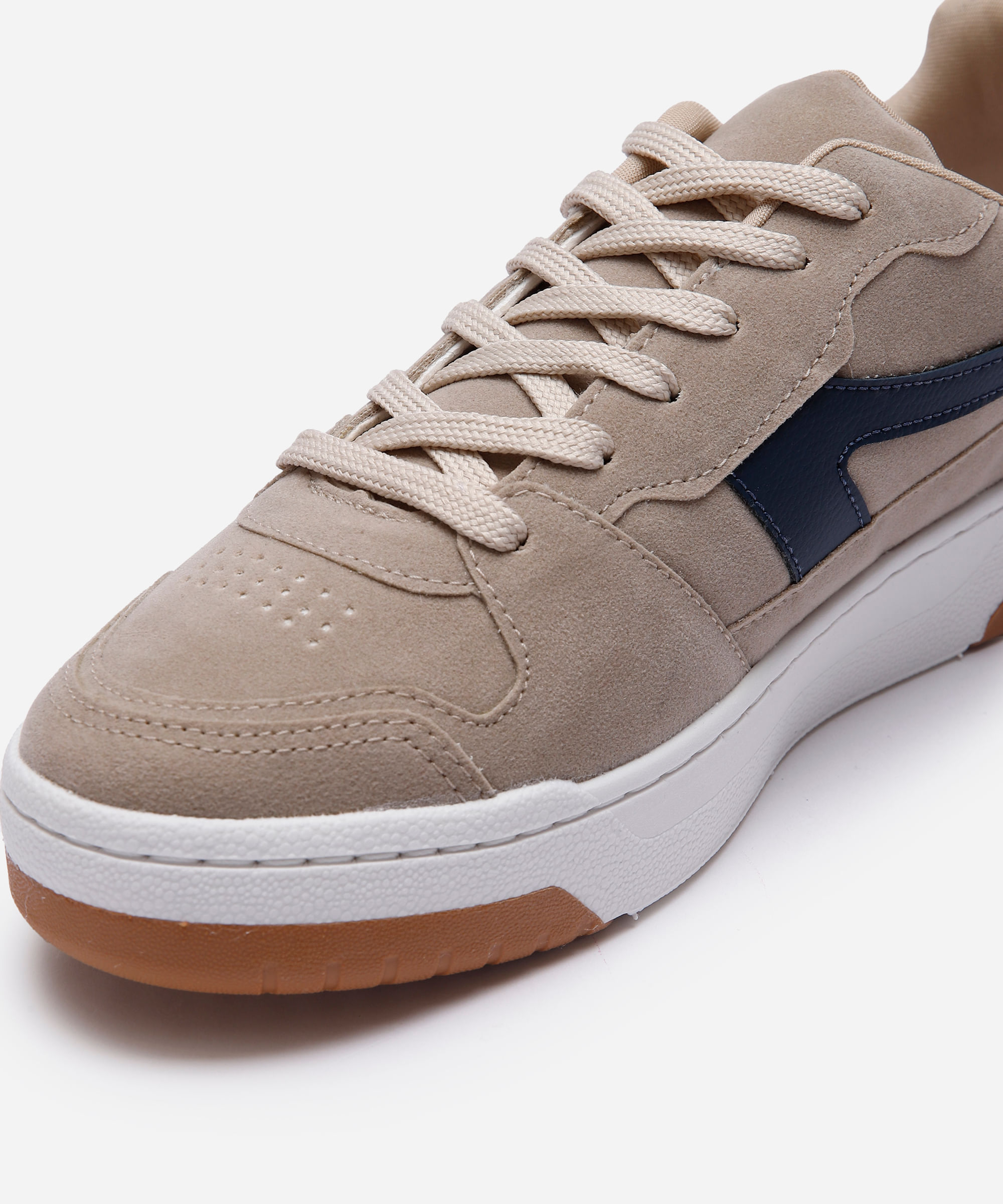 tênis masculino camurça recortes bege