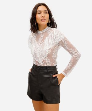 bata feminina de renda com babado floral off white