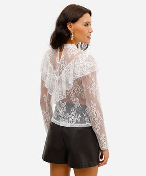 bata feminina de renda com babado floral off white