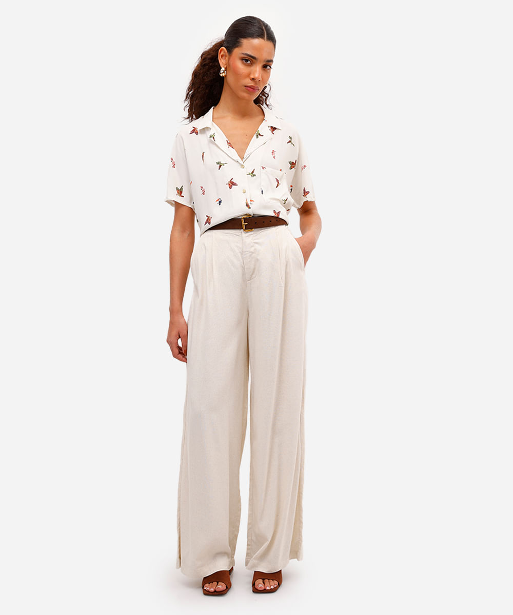 camisa feminina de viscose pássaros bege