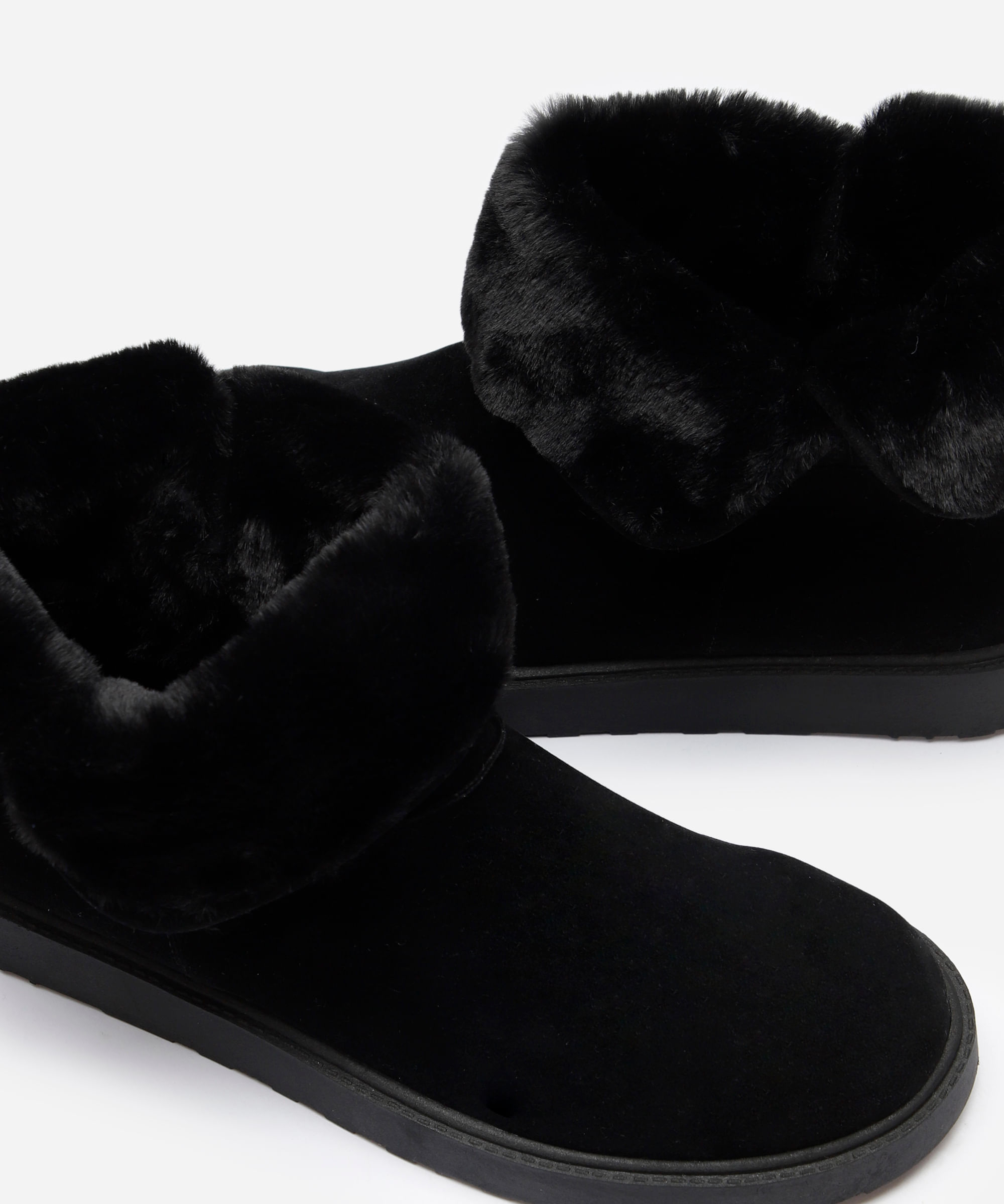 bota de camurça com forro de pelúcia oneself preta
