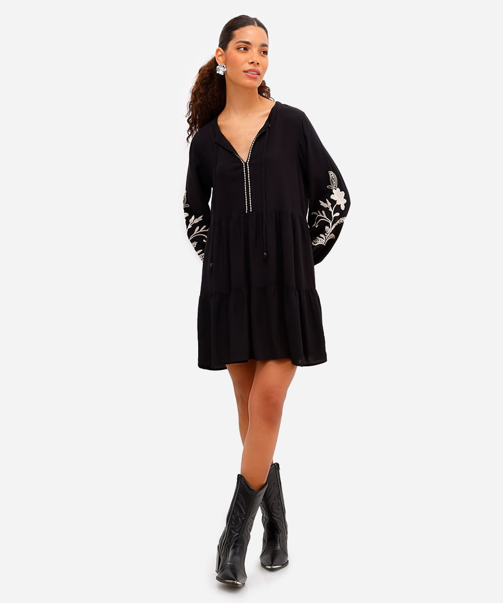 vestido curto feminino de viscose bordado floral preto