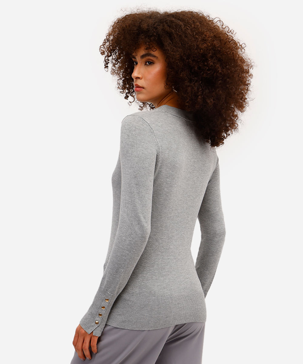 suéter de tricô com botões vinho - cinza mescla claro