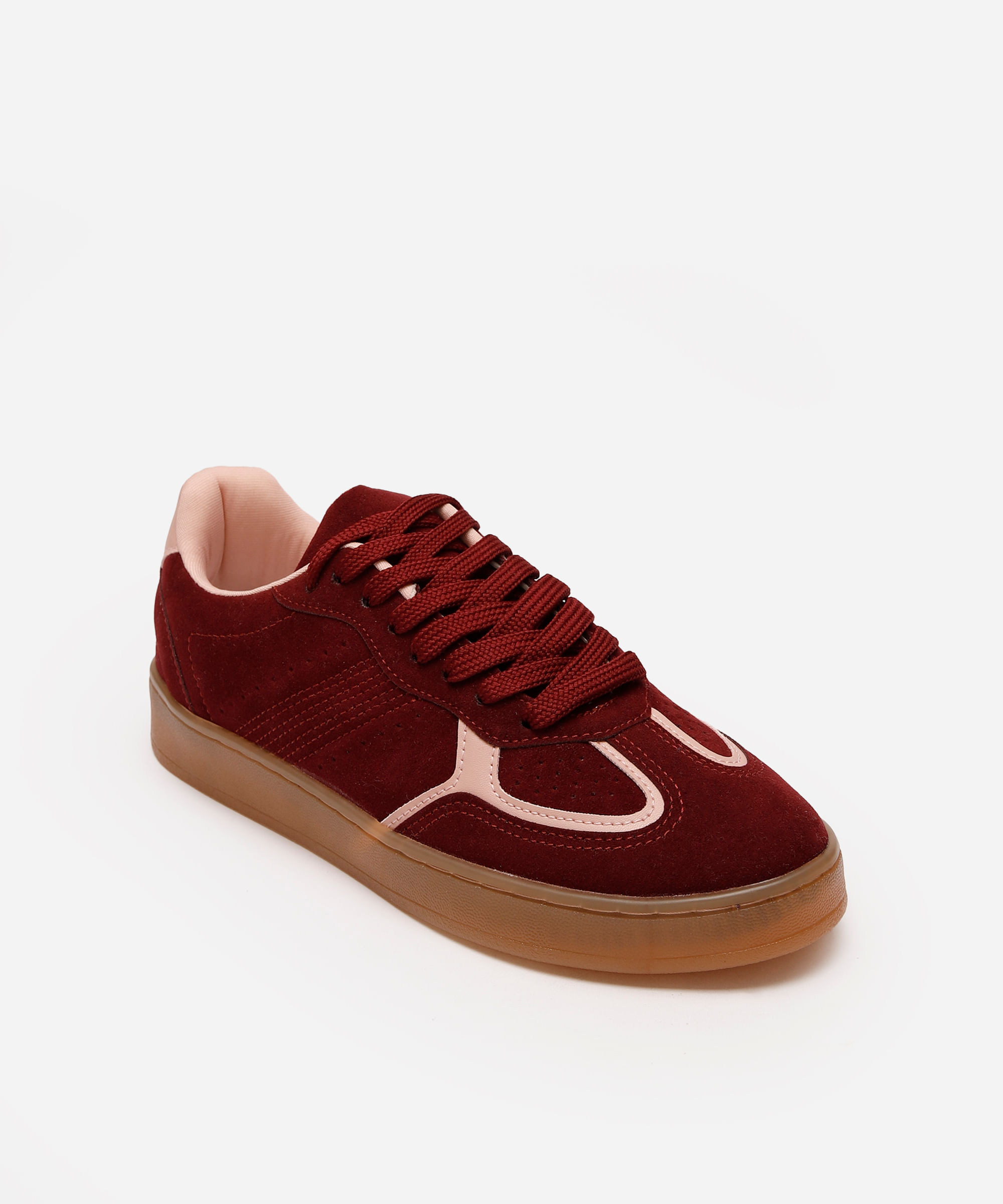 tênis casual feminino com recortes vinho