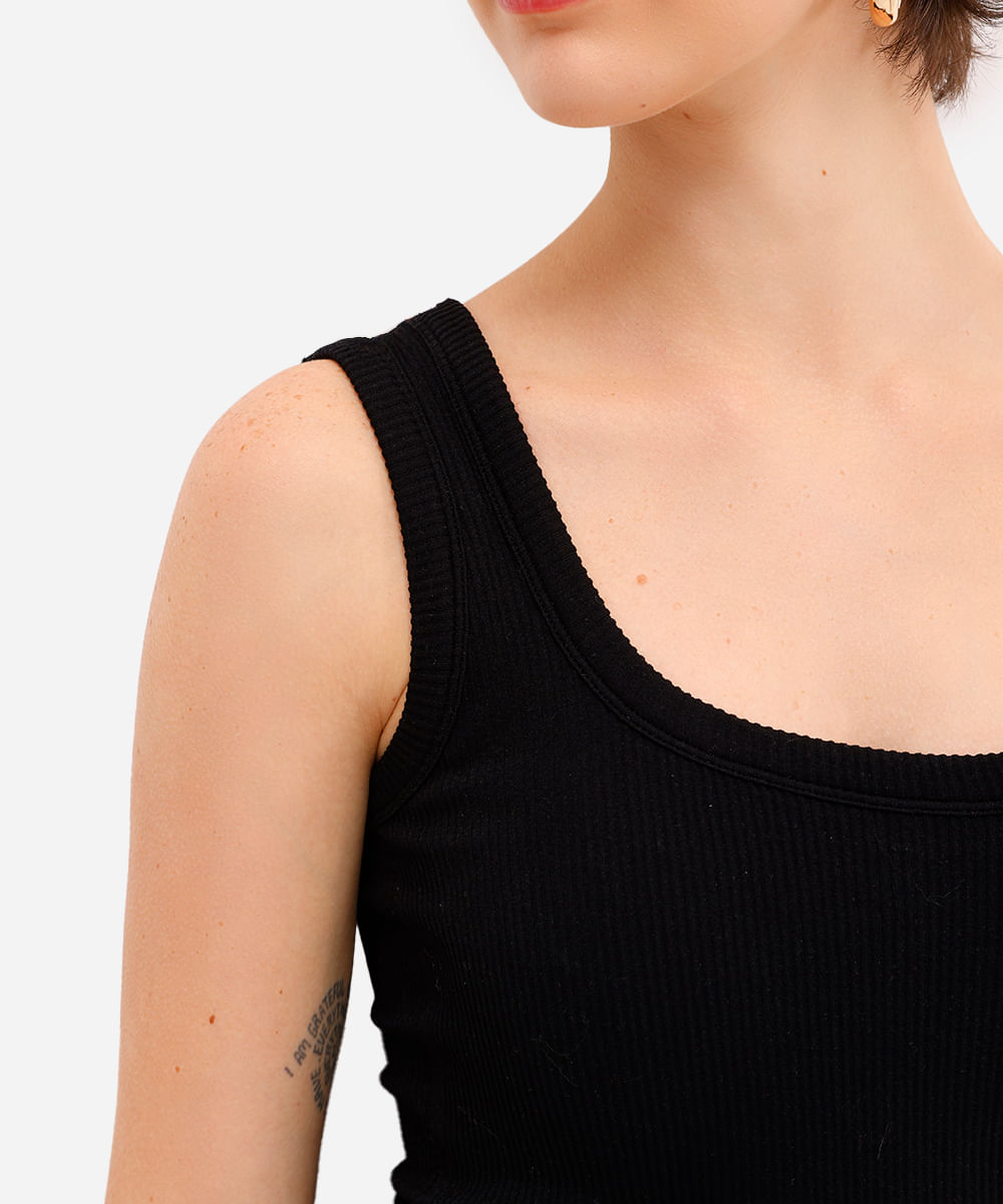 cropped básico feminino com bojo canelado preto