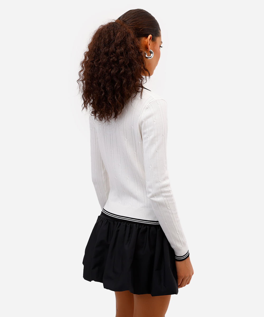 polo feminina de tricot texturizada off white