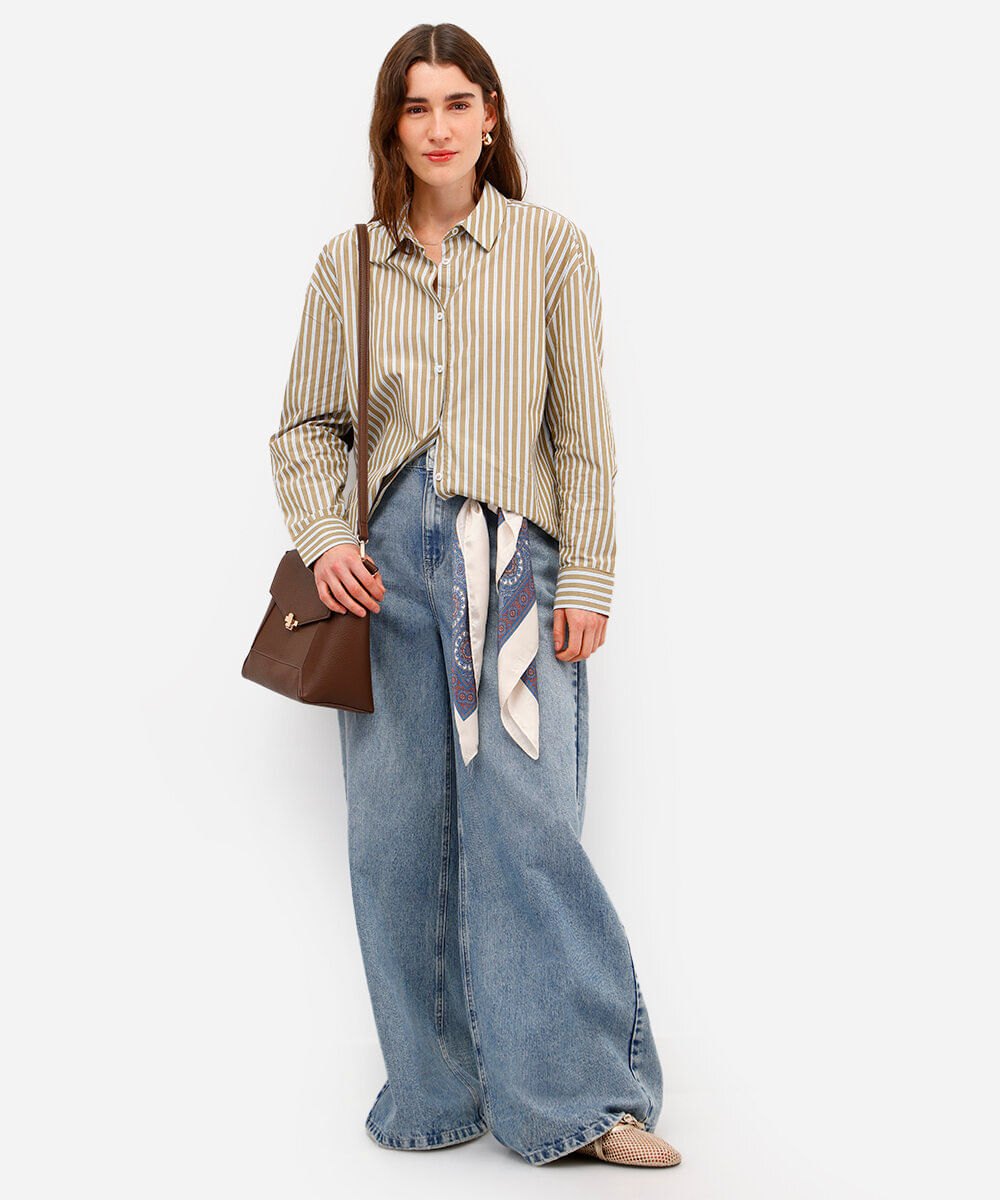 camisa oversized feminina de algodão listrada marrom