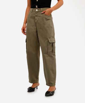calça balloon feminina de sarja com bolsos cargo verde