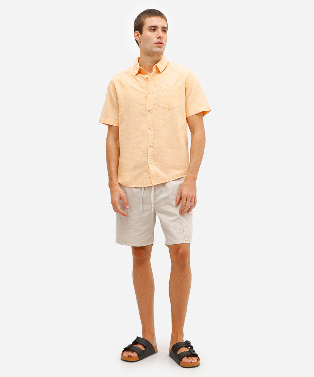 camisa comfort masculina com linho manga curta laranja
