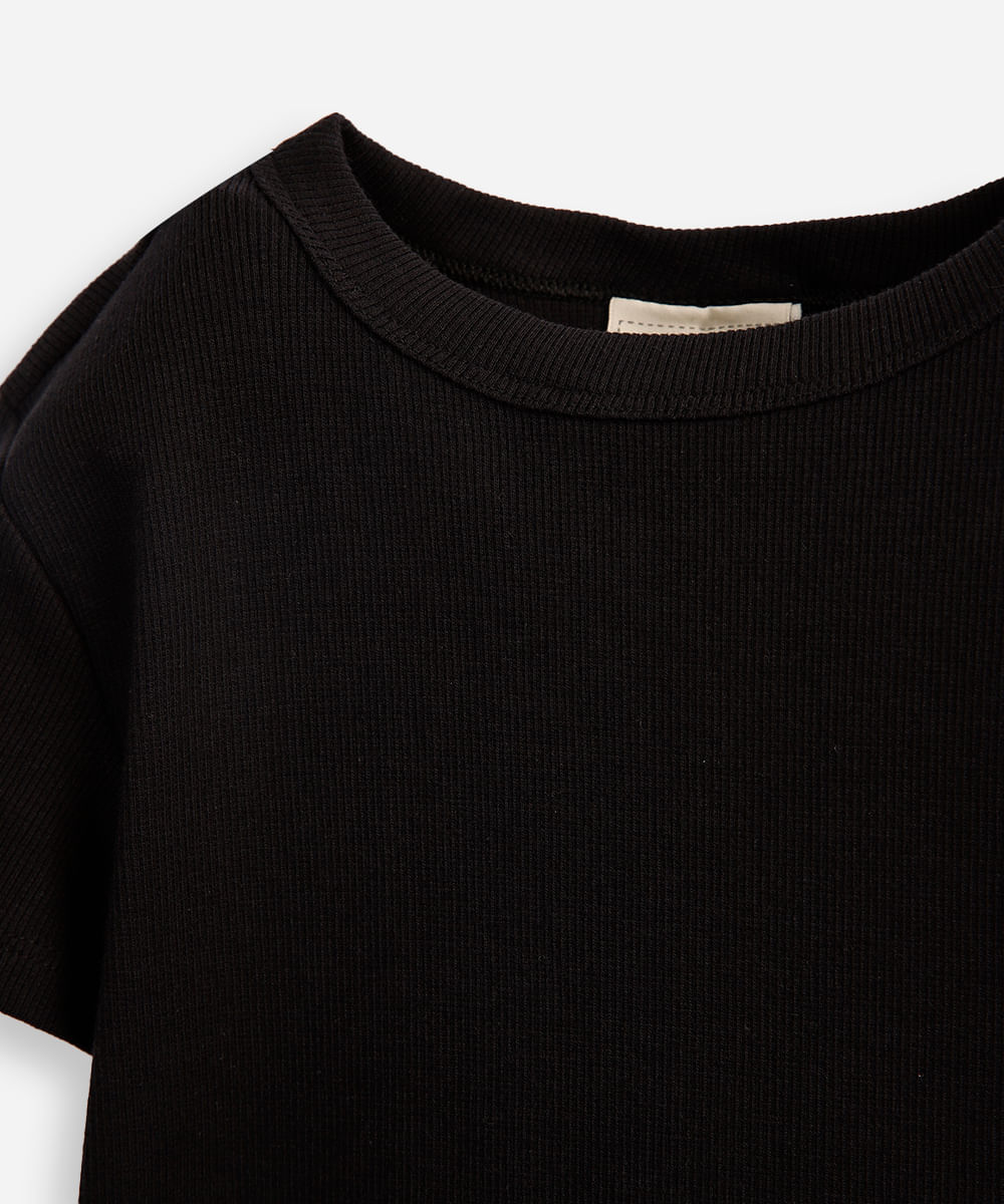 camiseta baby look juvenil de algodão canelada preta