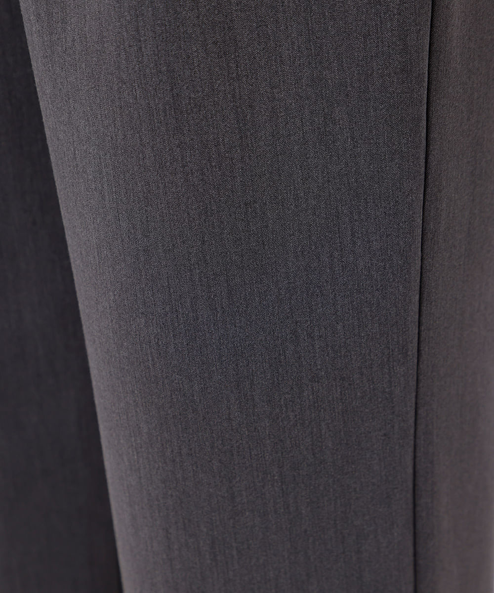 calça feminina de alfaiataria com pregas e cinto mindset cinza