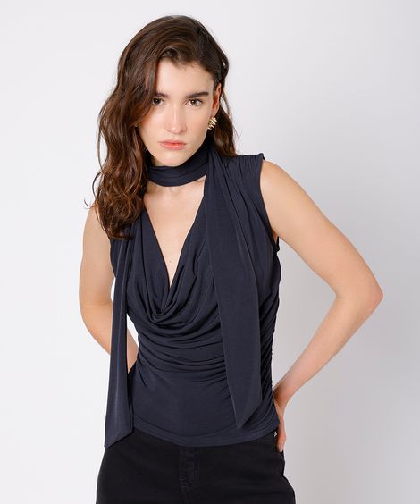blusa feminina drapeada com gola echarpe mindset preta