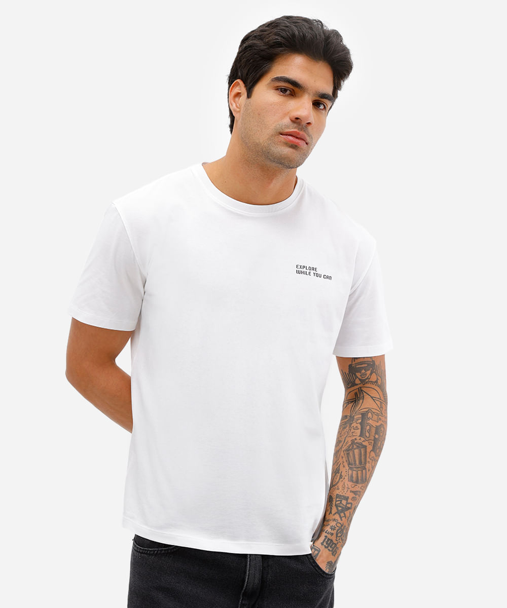 camiseta masculina de algodão peruano estampada branca