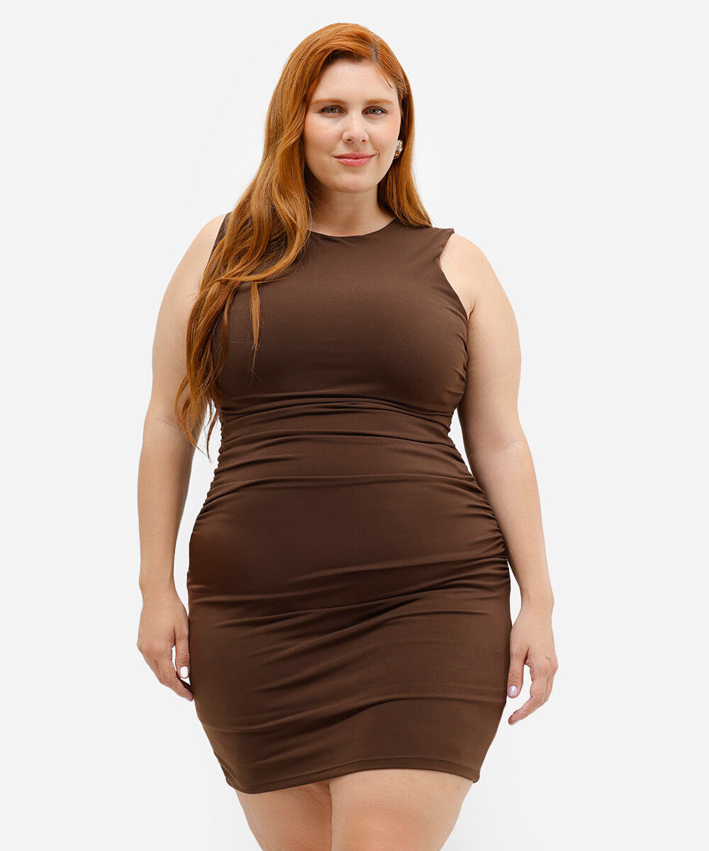 vestido curto feminino franzido mindset plus size marrom